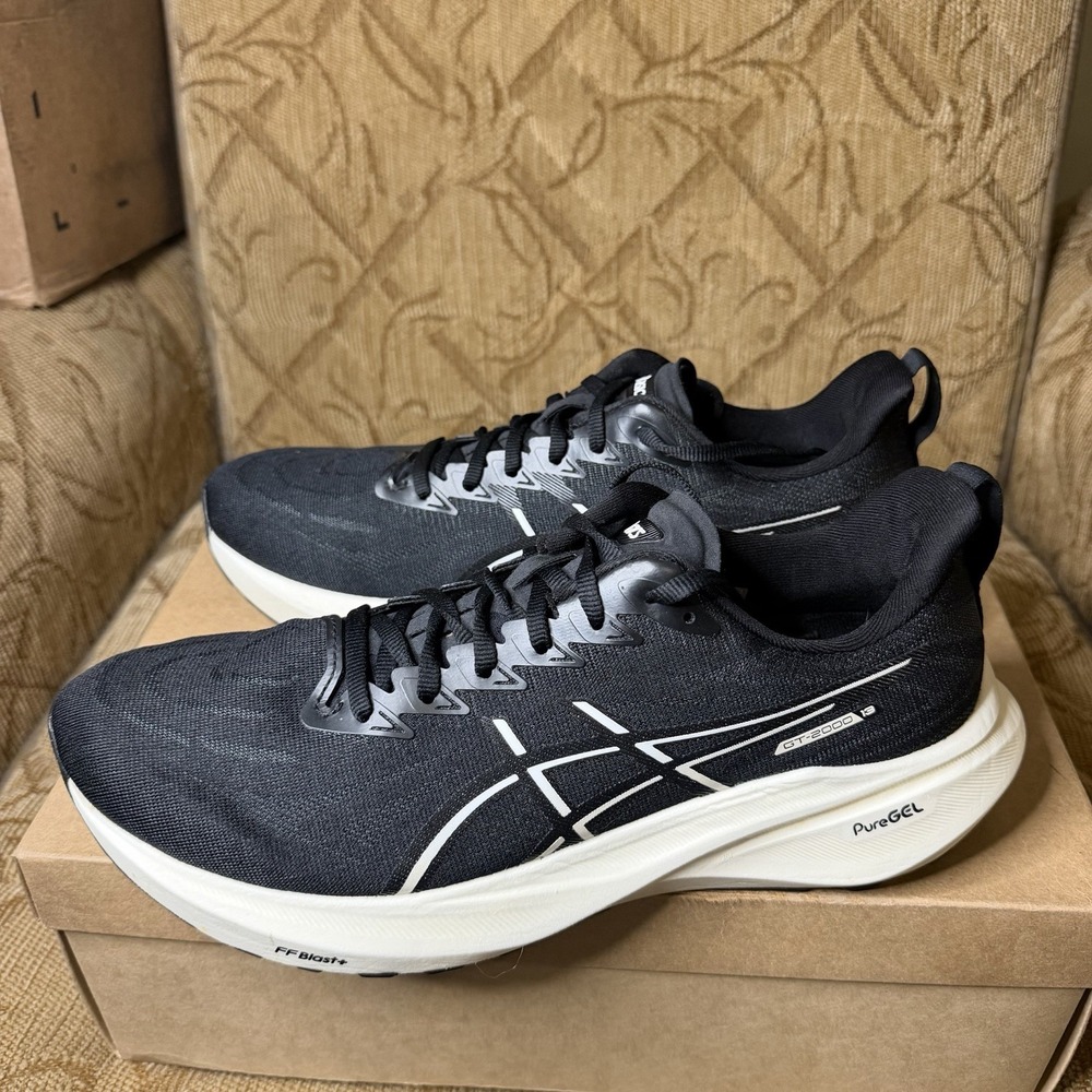 Asics GT-2000 13 Men's Size 10 Running Shoes 'black / White' 1011B861 EUC!